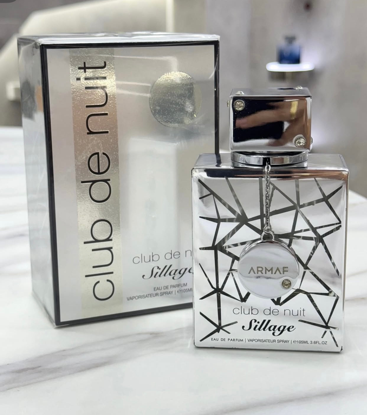 CLUB DE NUIT SILLAGE